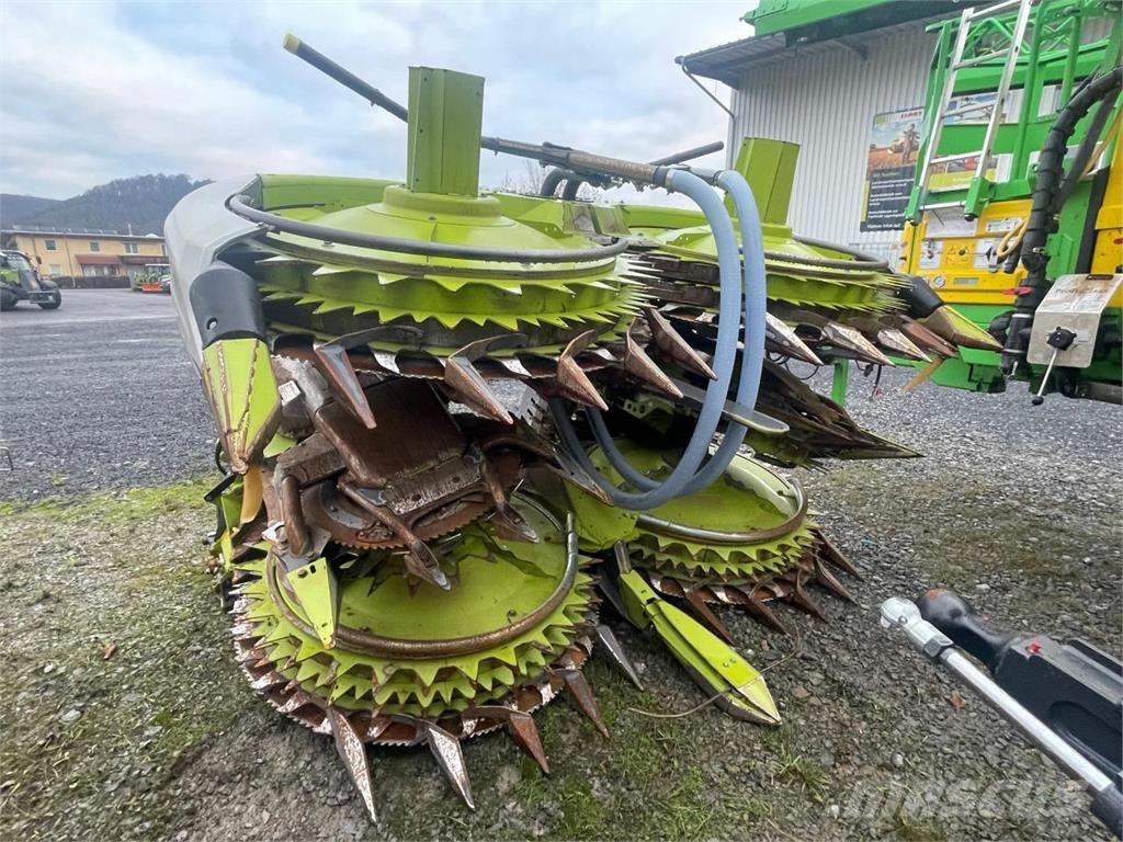 CLAAS Jaguar 950 自走式飼料採集機