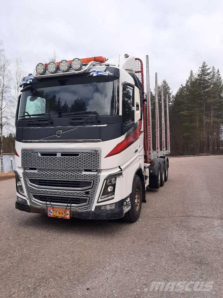 Volvo FH 16 木材貨車