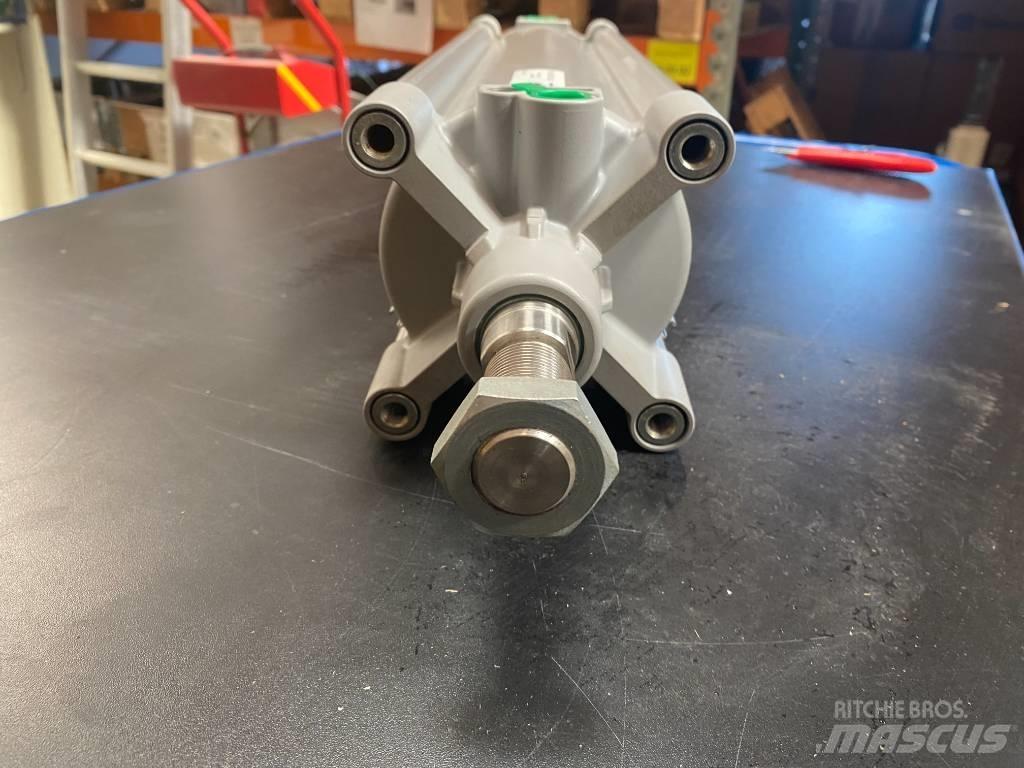  Pneumatic Cylinder 油壓