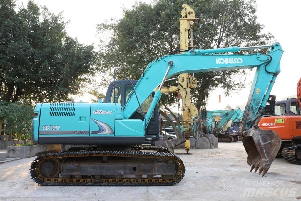 Kobelco SK130 中型挖土機/掘鑿機/挖掘機 7t-12t