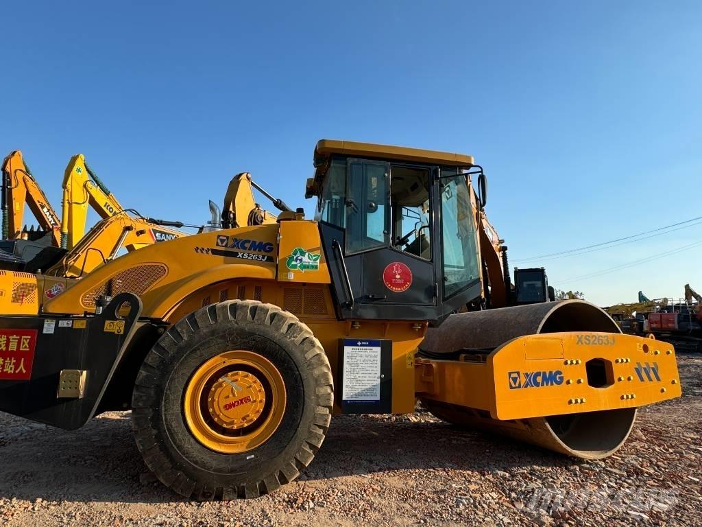 XCMG XS 263 J 單輪滾壓機