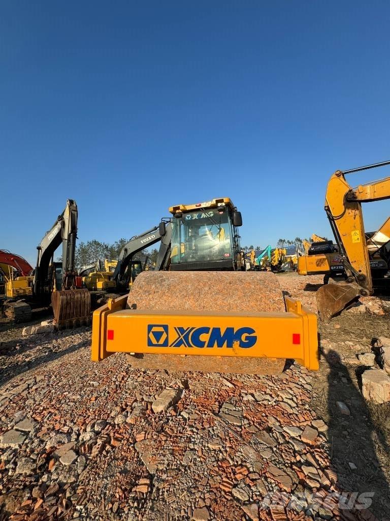 XCMG XS 263 J 單輪滾壓機