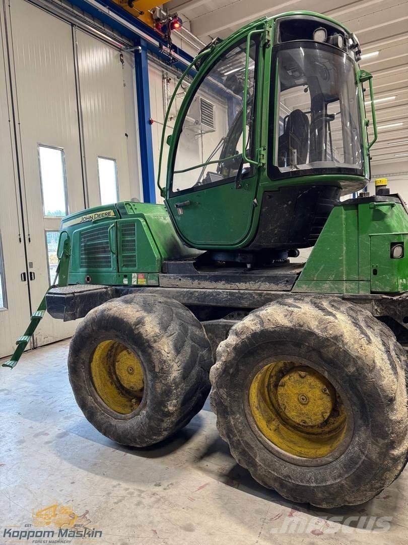 John Deere 1210E 集運機