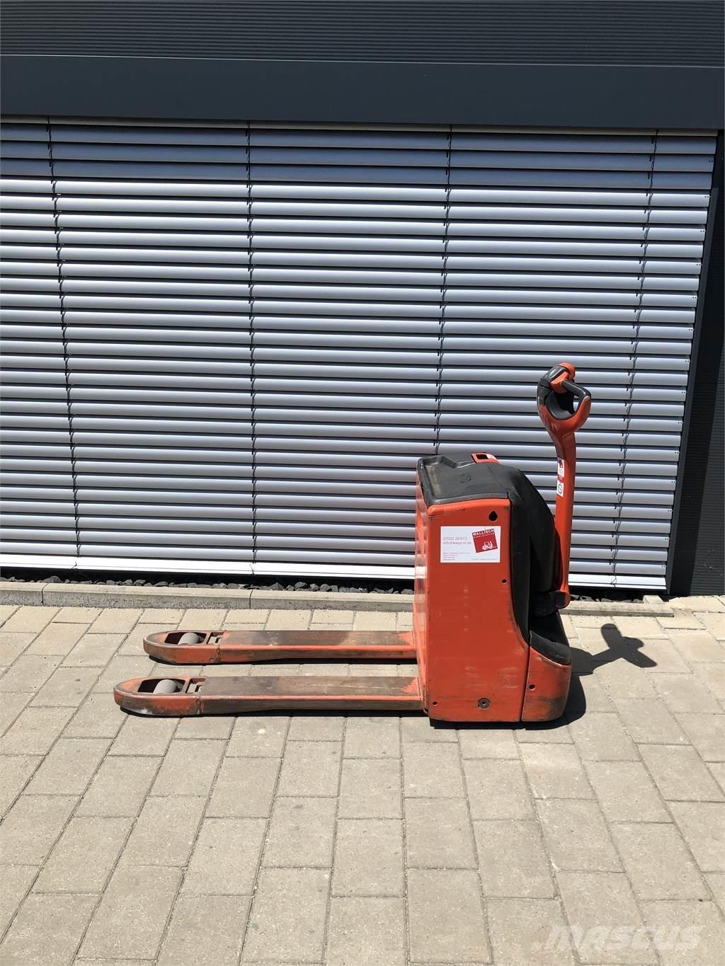 Linde T16 行走控制式堆積機