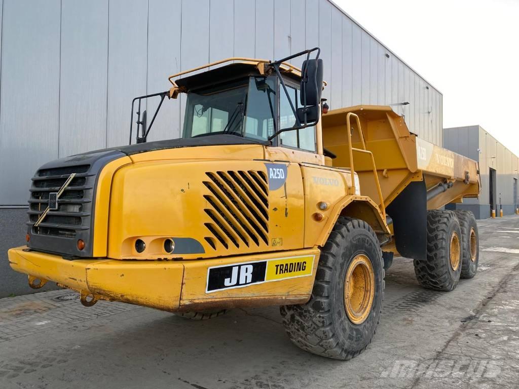 Volvo A 25 D 鉸接式起吊車