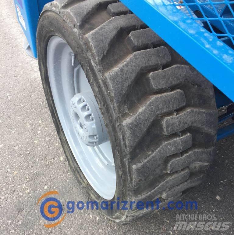 Genie GS 4390 剪式升降機
