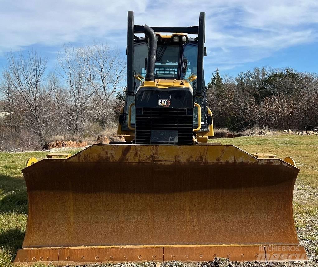 CAT D 4 履帶推土機