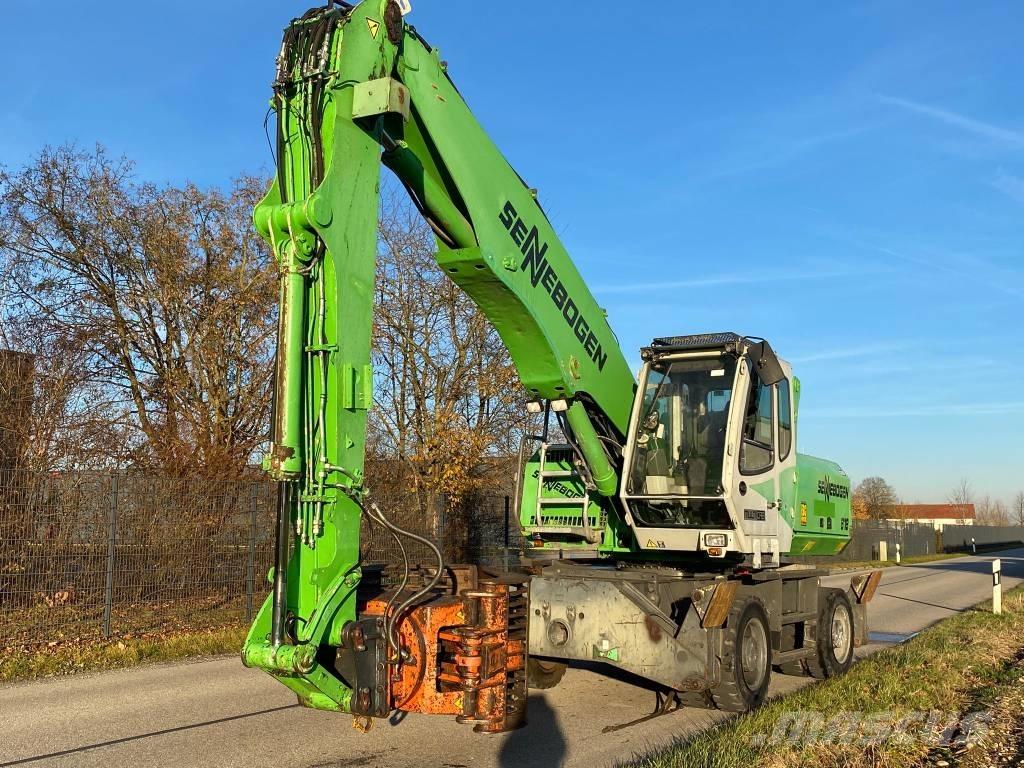 Sennebogen 818 廢棄物/工業用操作車