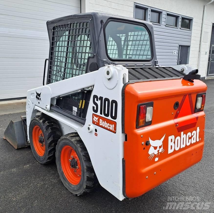 Bobcat S 100 滑移轉向裝載機