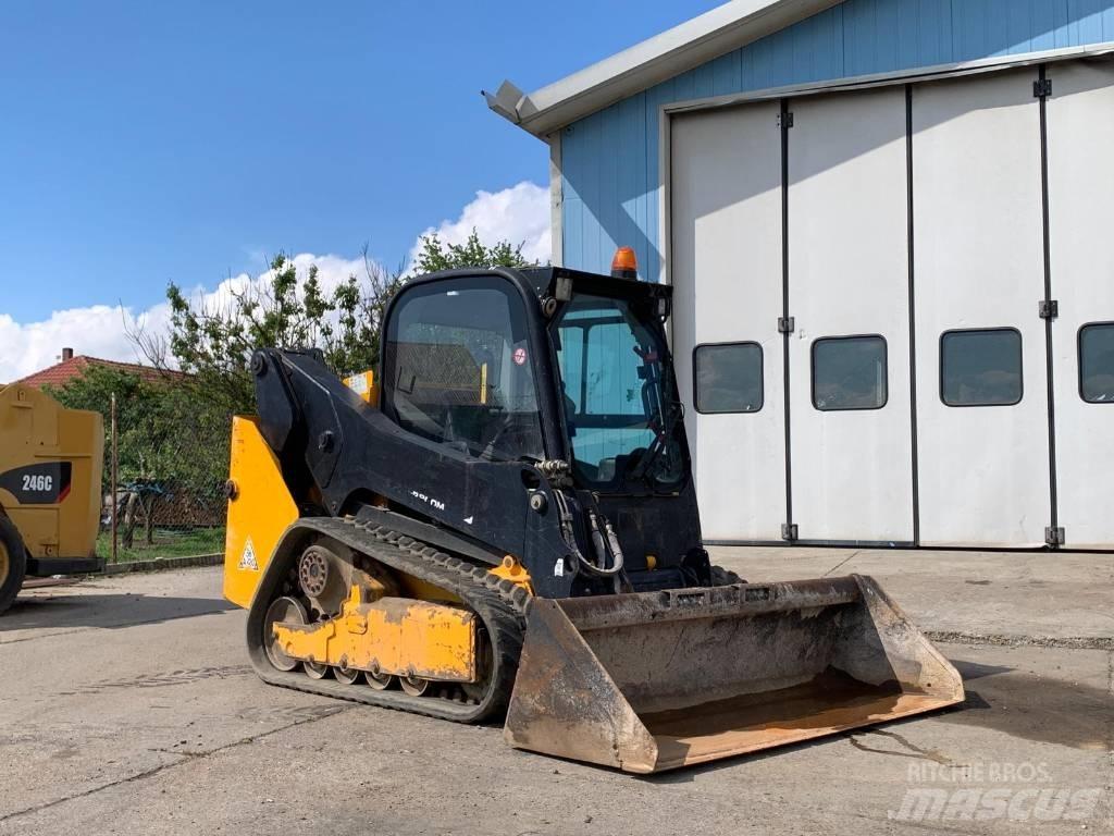 JCB 205 T T4 滑移轉向裝載機