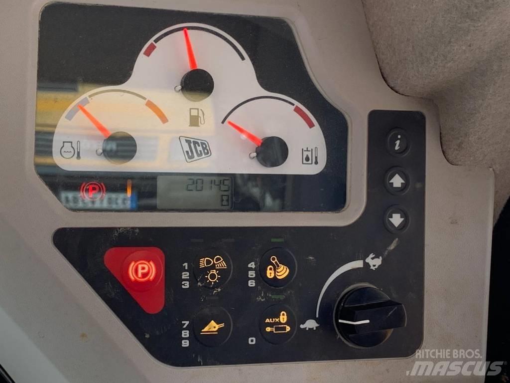 JCB 205 T T4 滑移轉向裝載機