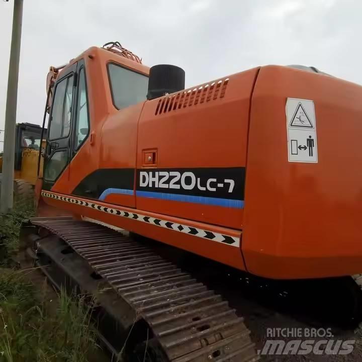 Doosan DH 220 LC-7 履帶式 挖土機/掘鑿機/挖掘機