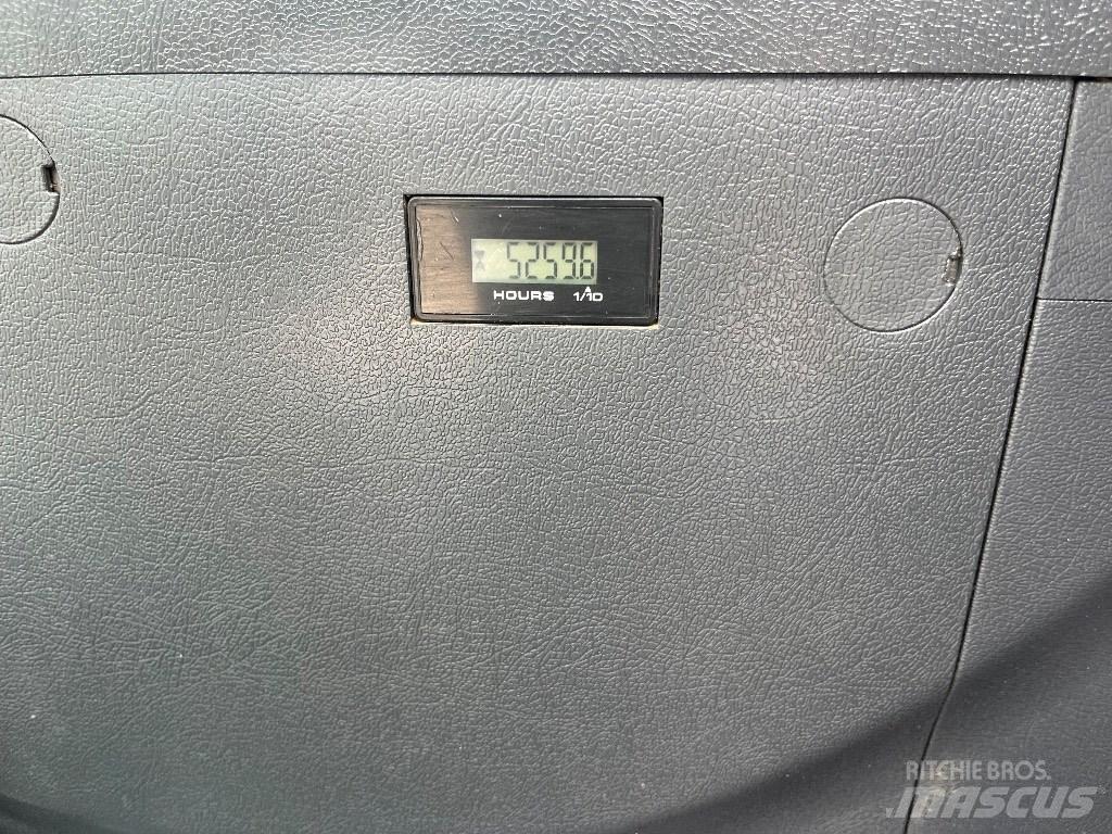 Hyundai HX140LC 履帶式 挖土機/掘鑿機/挖掘機