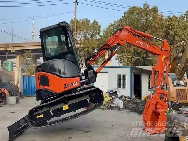 Hitachi ZX 50 小型挖土機/掘鑿機<7t(小型挖掘機)