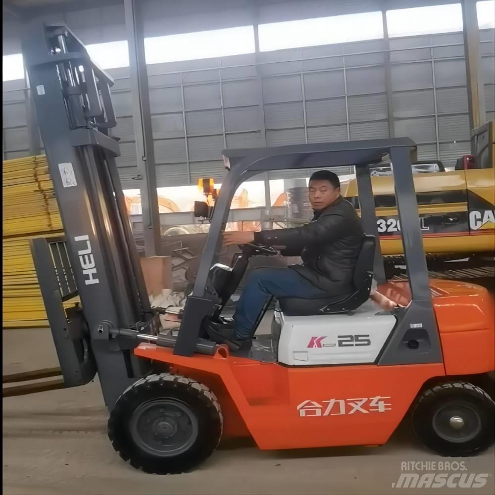 Heli CPC 25 柴油卡車