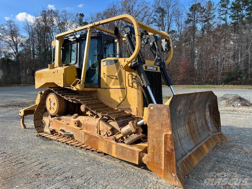 CAT D 6 T XL 履帶推土機