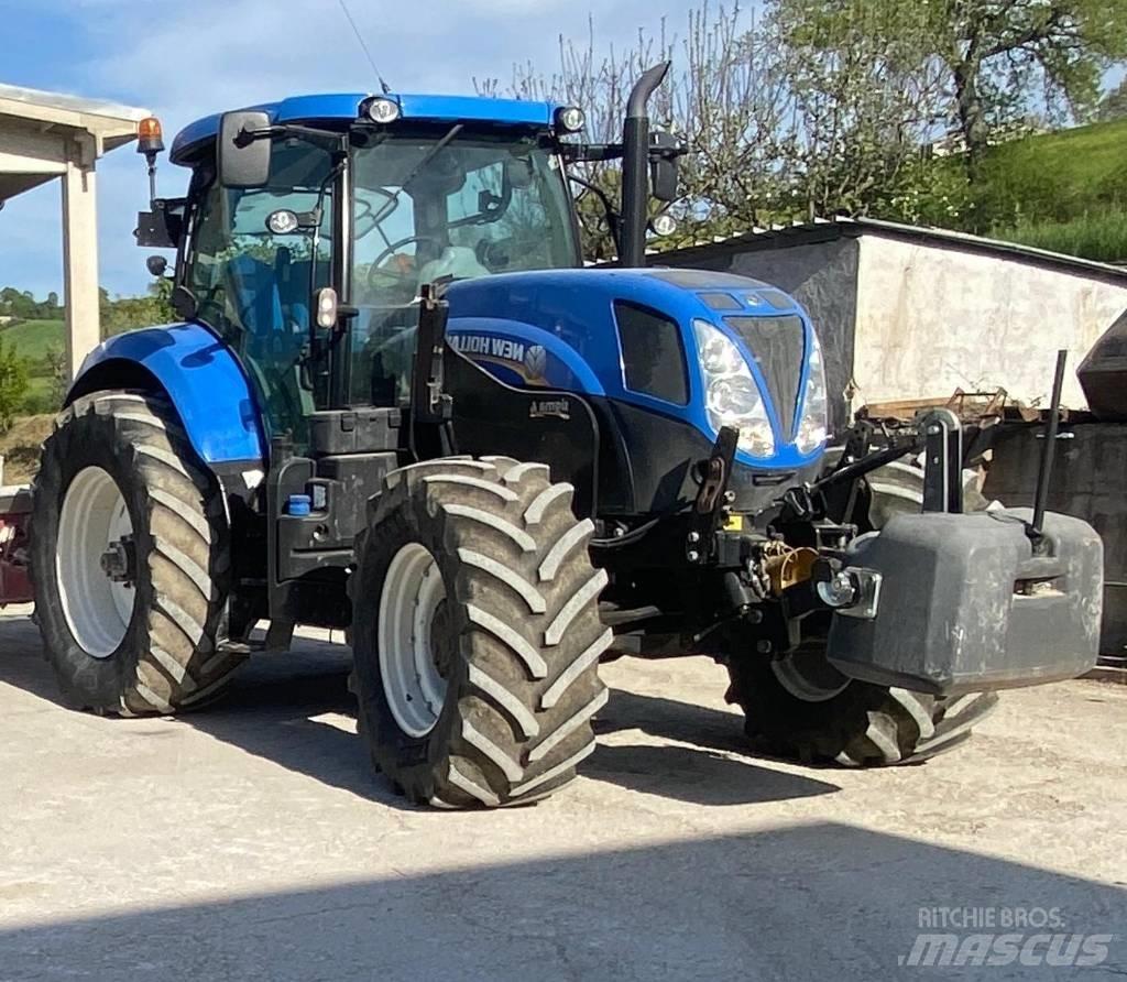New Holland T7.210 曳引機