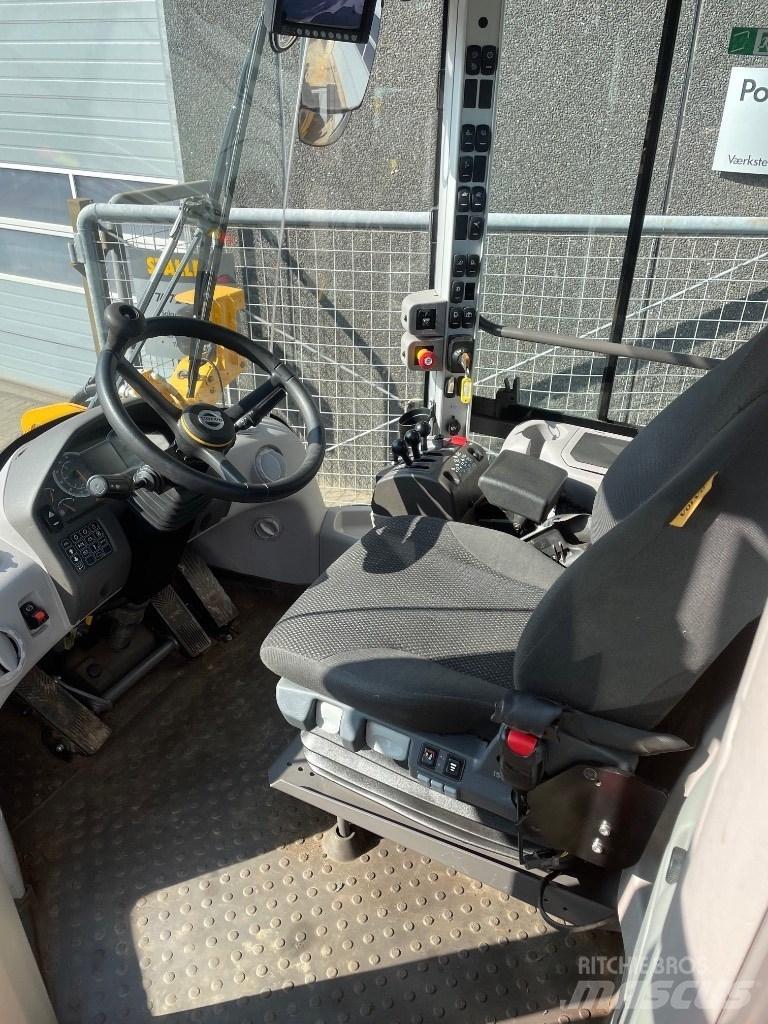Volvo L70H 輪胎式裝載機