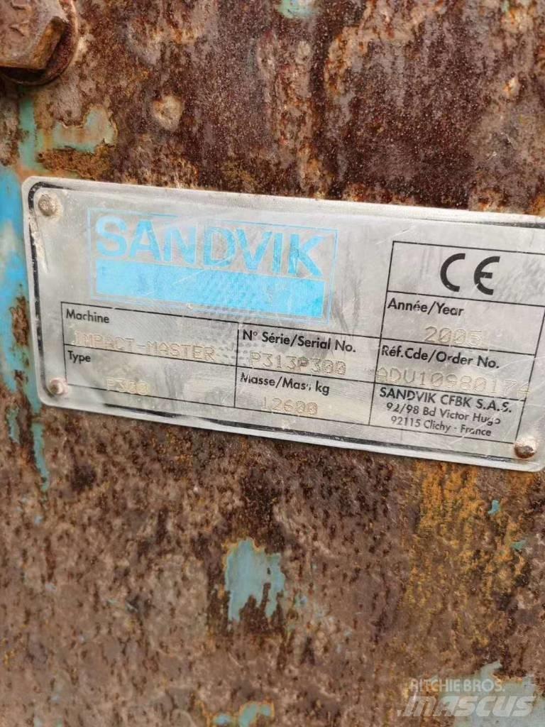 Sandvik P300 破碎機
