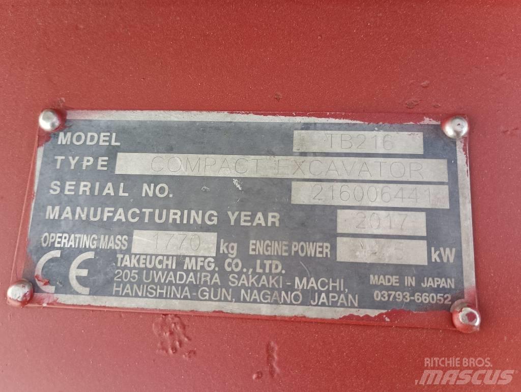 Takeuchi TB 216 小型挖土機/掘鑿機<7t(小型挖掘機)