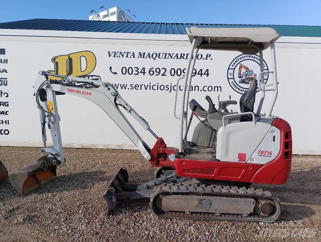 Takeuchi TB 216 小型挖土機/掘鑿機<7t(小型挖掘機)