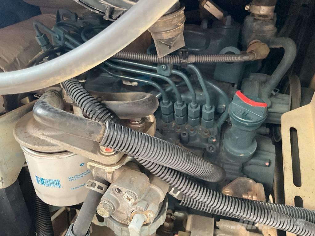 Yanmar 4TNV98 引擎/發動機