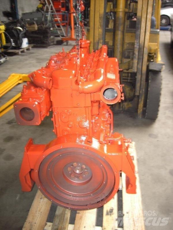 DAF 825 MARINE 引擎/發動機