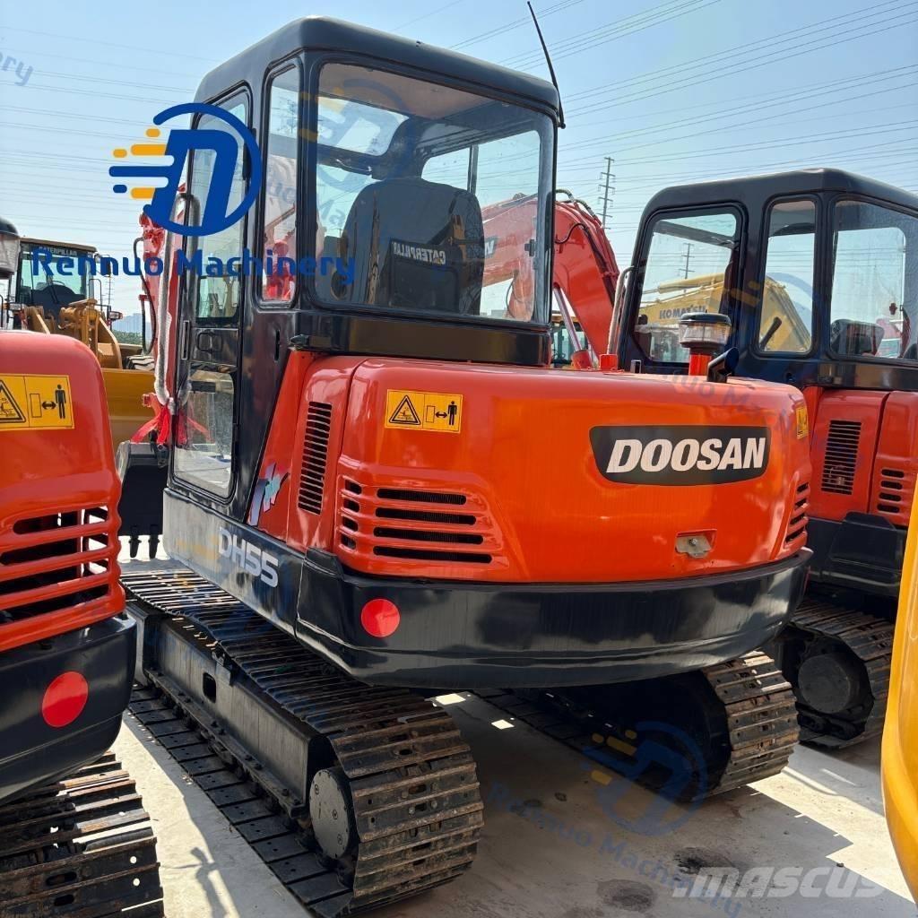 Doosan DH55 履帶式 挖土機/掘鑿機/挖掘機