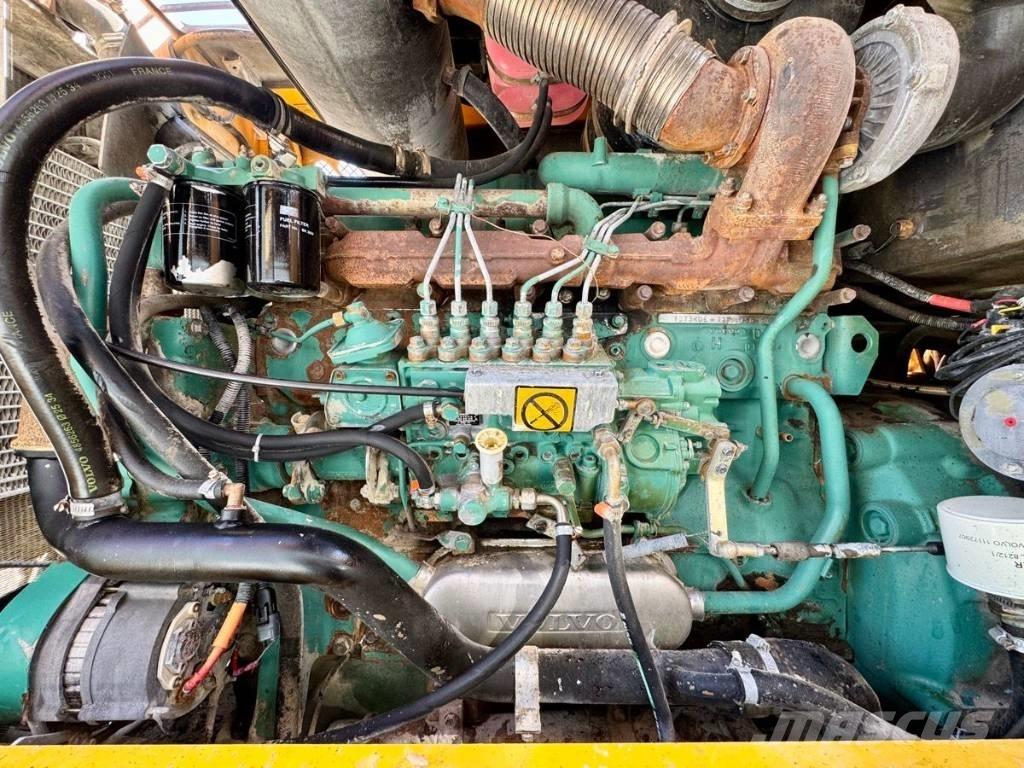 Volvo L 120 D 輪胎式裝載機