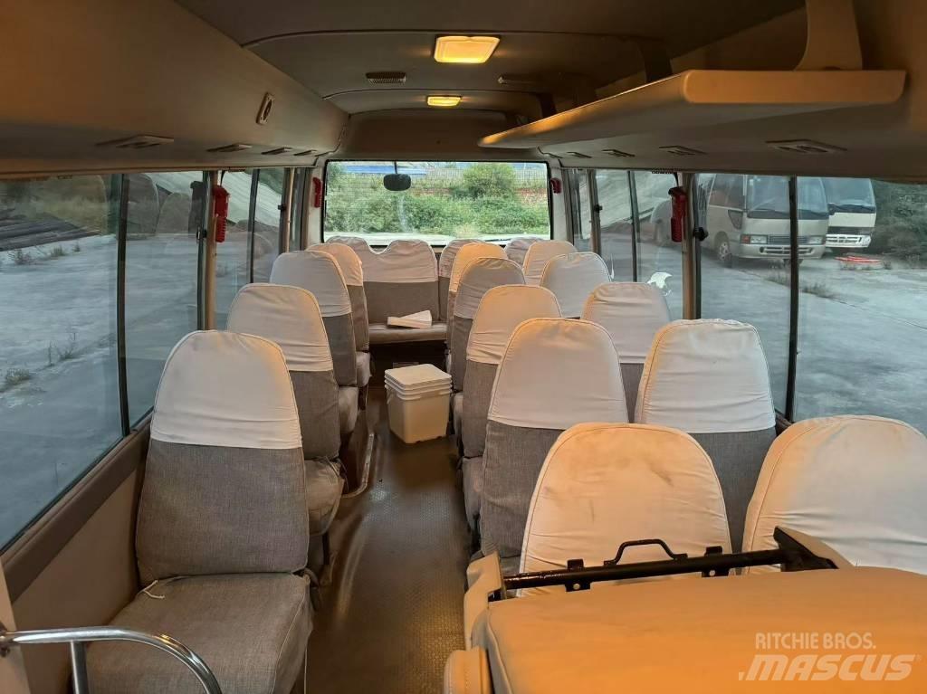 Toyota Coaster 公路客運汽車