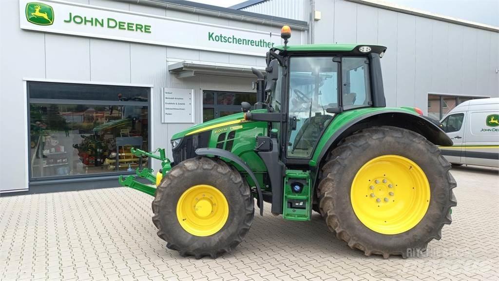 John Deere 6120M 曳引機