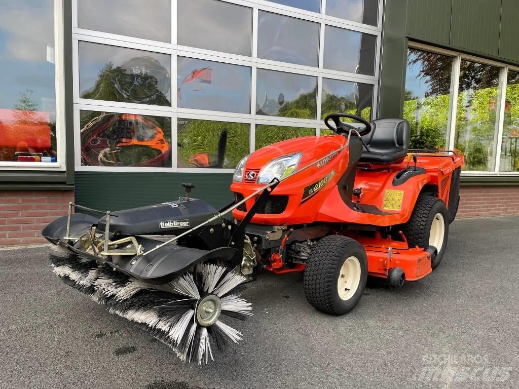 Kubota GR 2100 II 騎乘式割草機
