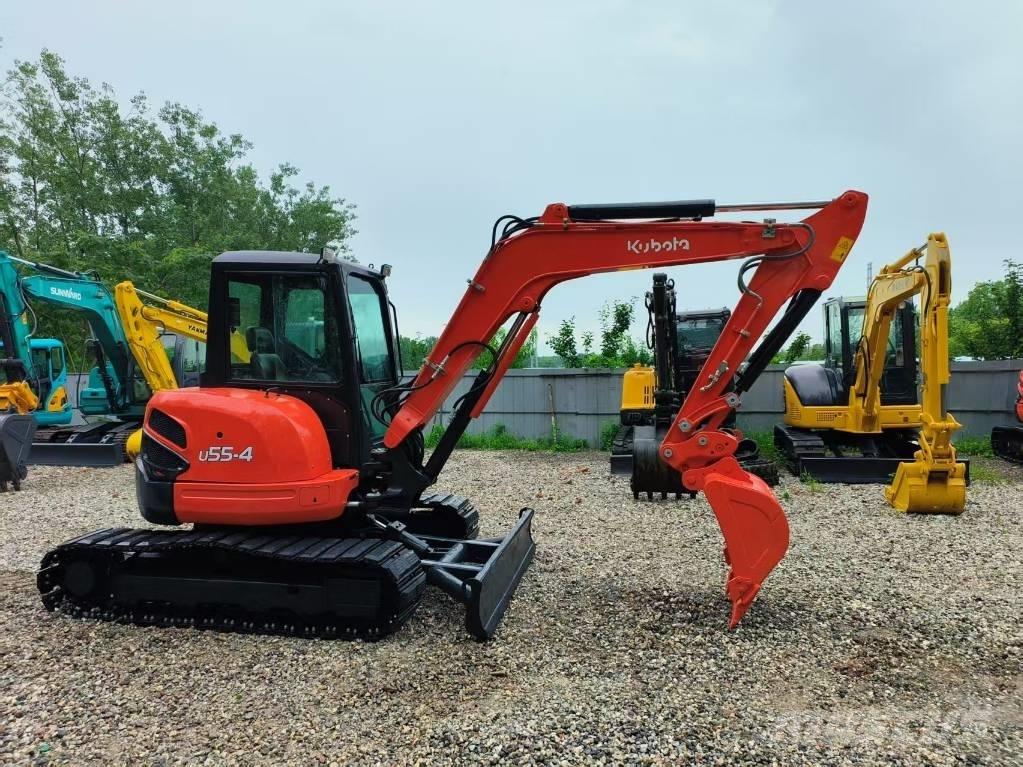 Kubota U 55-4 小型挖土機/掘鑿機<7t(小型挖掘機)