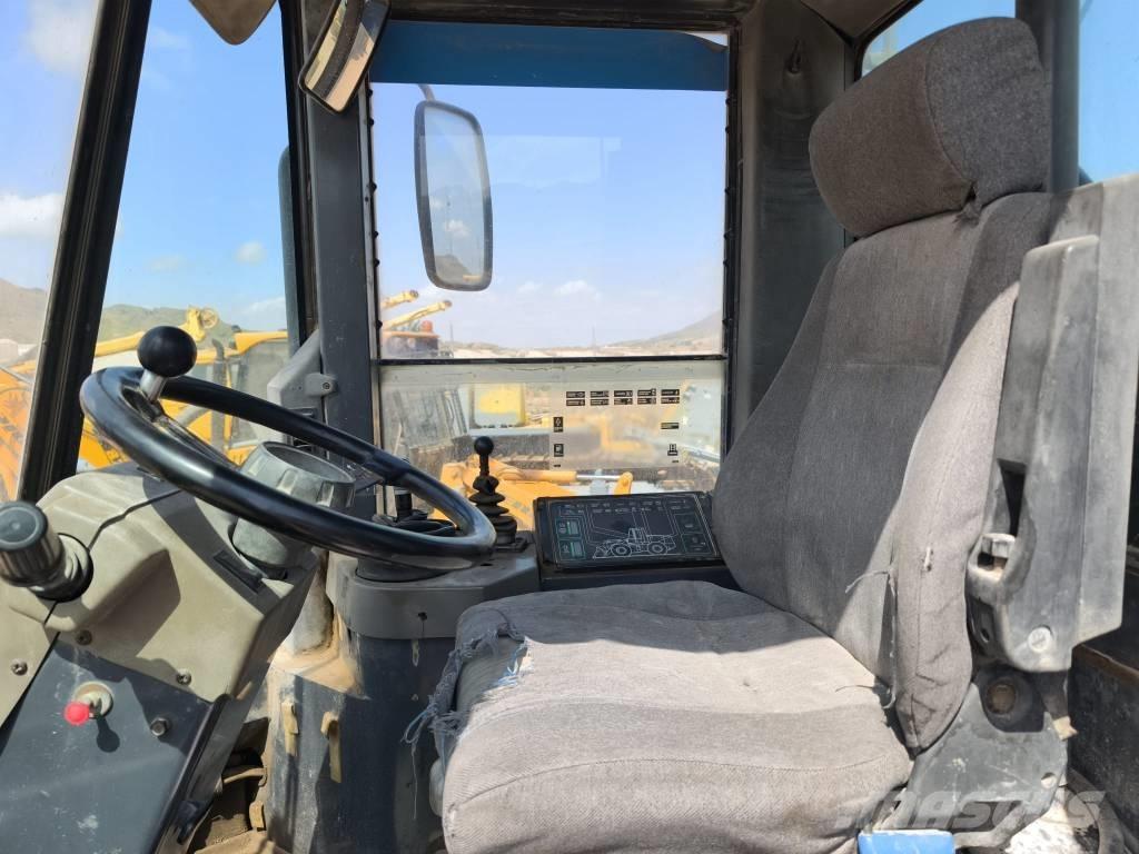 CASE 721 B XT 輪胎式裝載機