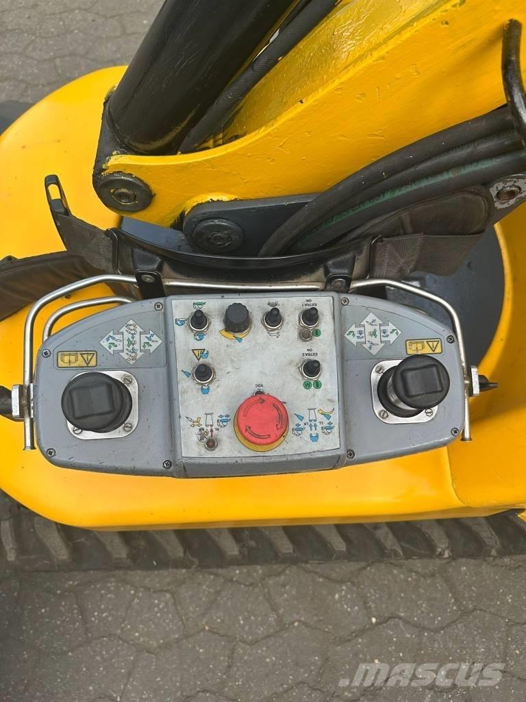 Brokk 90 小型挖土機/掘鑿機<7t(小型挖掘機)