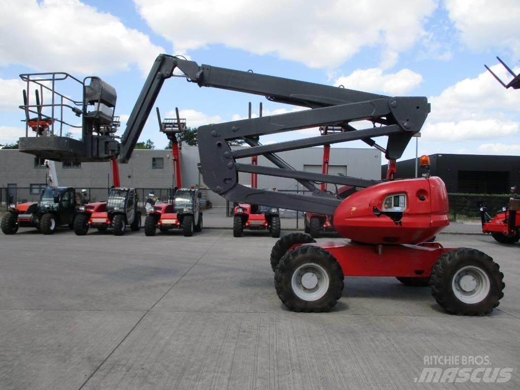 Manitou 160 ATJ (397) 緊湊型自走式伸縮臂式升降機