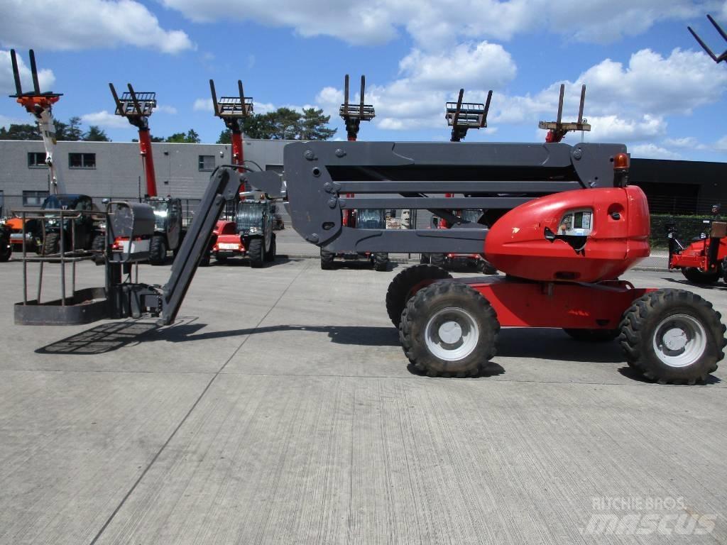 Manitou 160 ATJ (397) 緊湊型自走式伸縮臂式升降機
