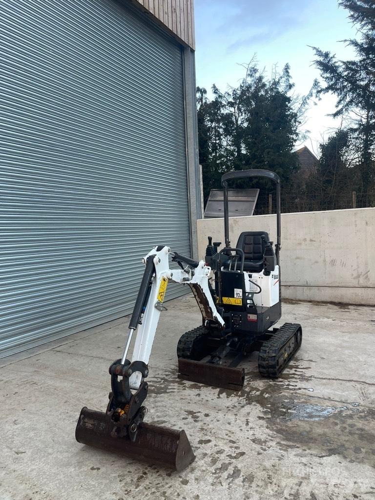 Bobcat E 10 小型挖土機/掘鑿機<7t(小型挖掘機)
