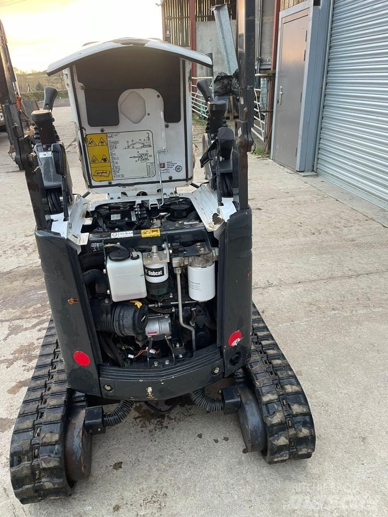 Bobcat E 10 小型挖土機/掘鑿機<7t(小型挖掘機)