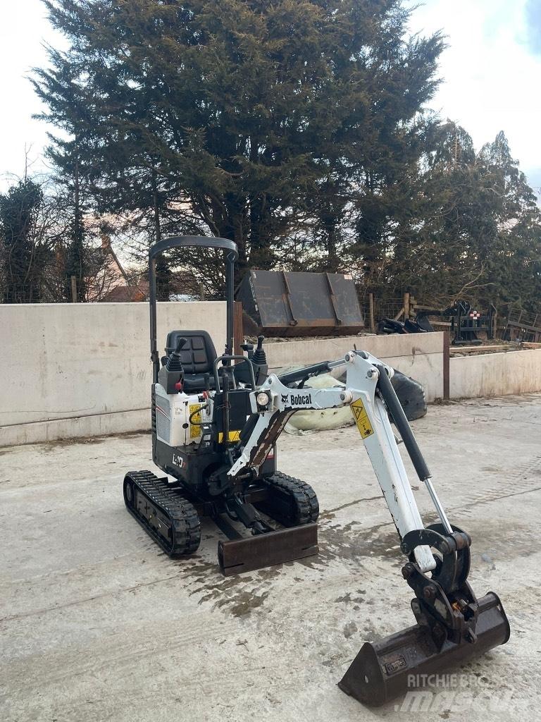Bobcat E 10 小型挖土機/掘鑿機<7t(小型挖掘機)