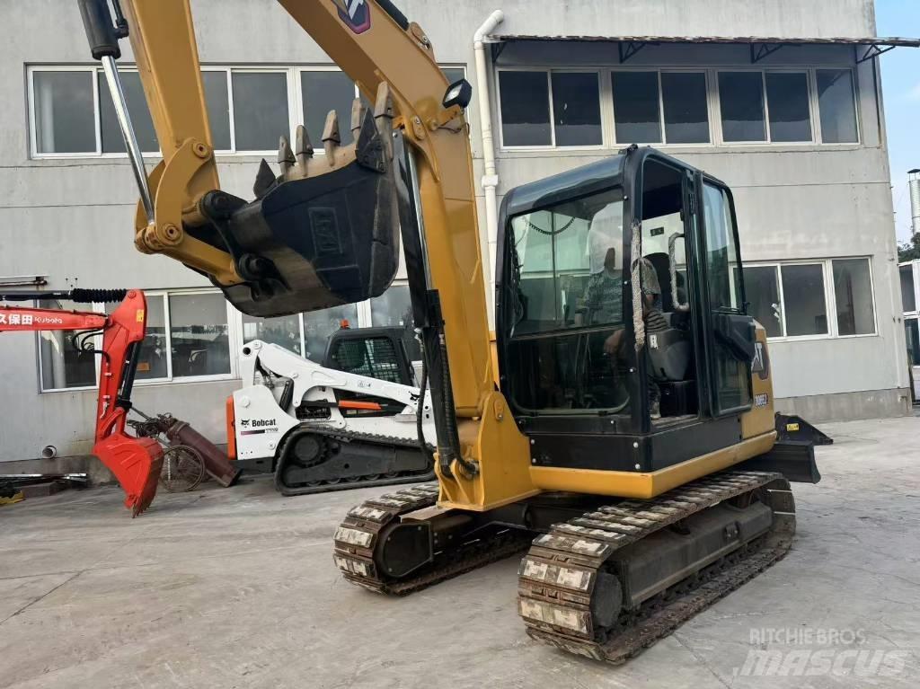 CAT 306 小型挖土機/掘鑿機<7t(小型挖掘機)