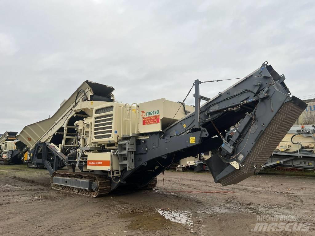 Metso LT 300 HP 移動式壓碎機