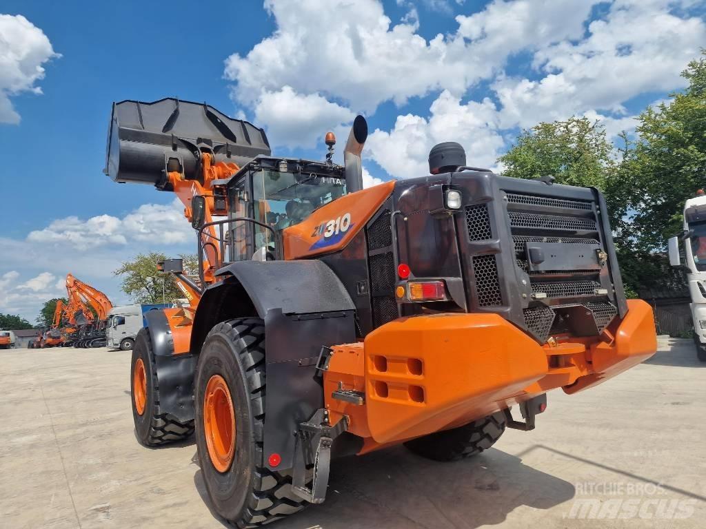 Hitachi ZW 310-6 輪胎式裝載機