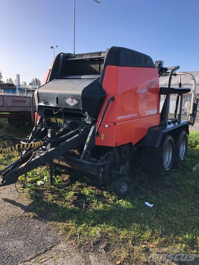 Kuhn 2160 VBP 圓型牧草打包機