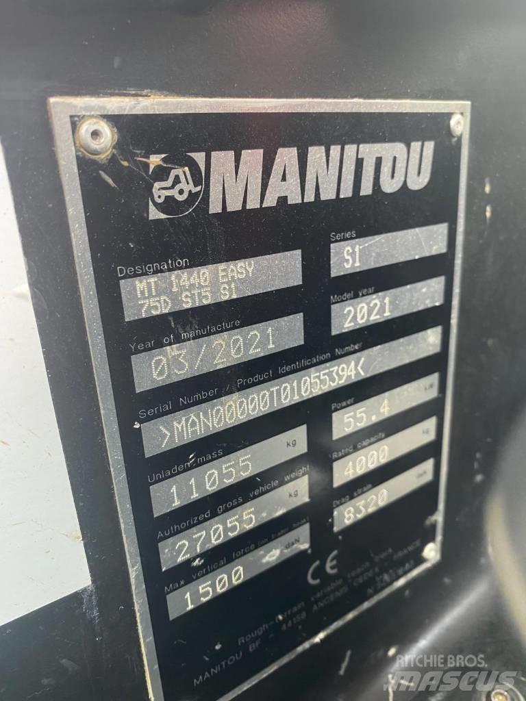 Manitou MT 1440 伸縮臂操作車
