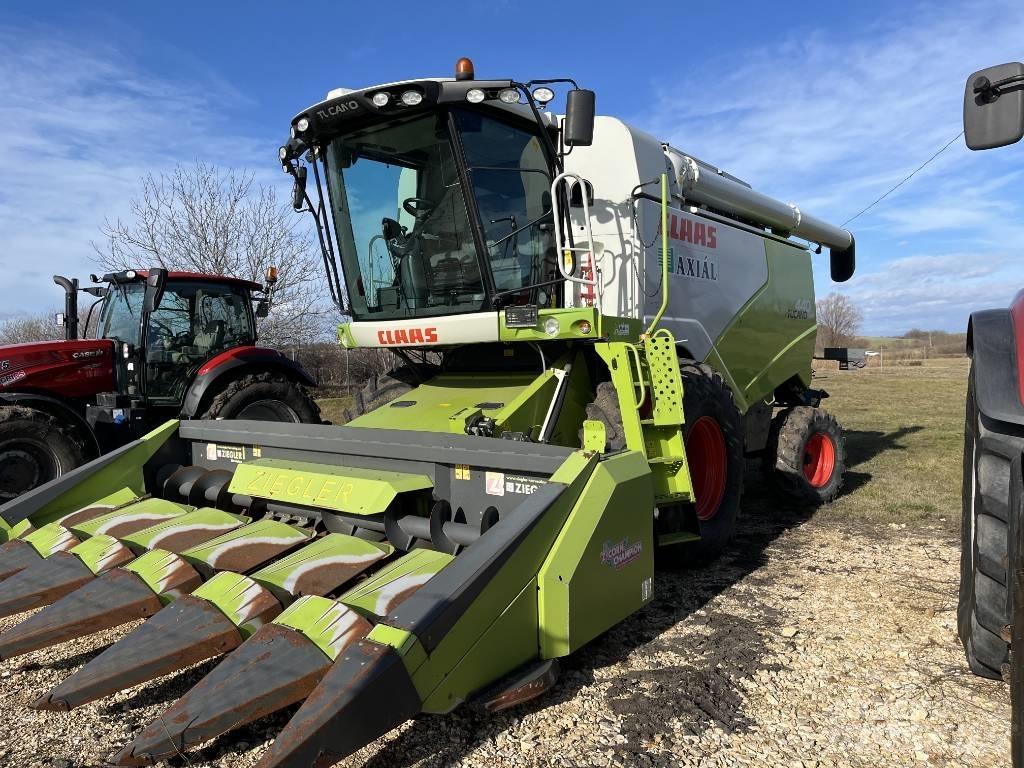 CLAAS Tucano 440 聯合收穫機