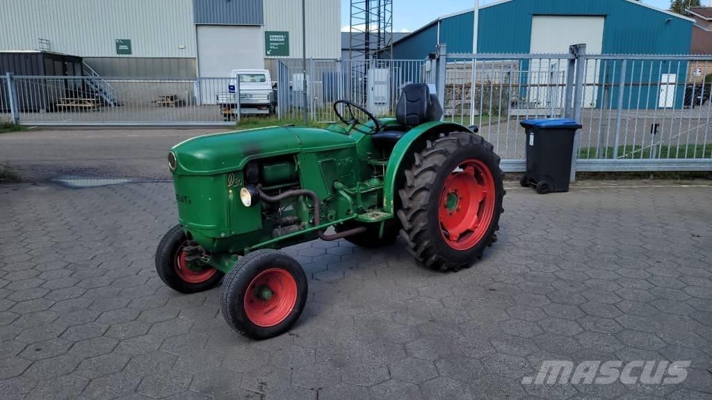 Deutz D30 曳引機