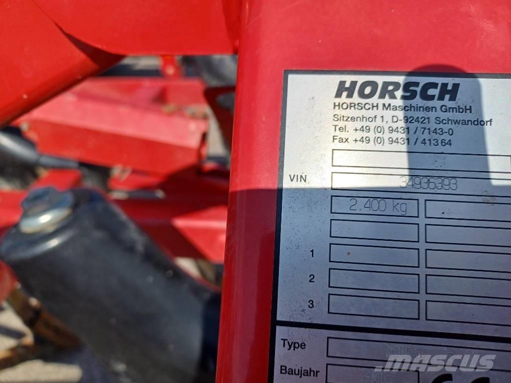 Horsch Terrano 3 FX 中耕管理機