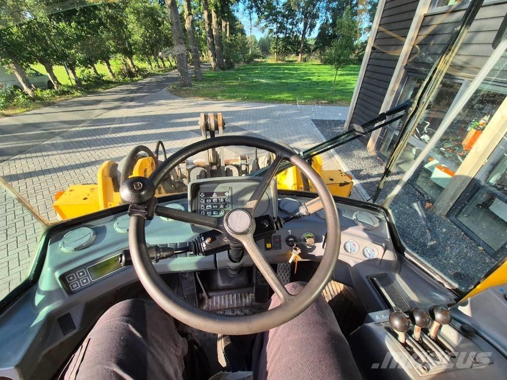 Volvo L 70 C 輪胎式裝載機