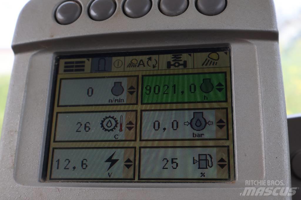 John Deere 6830 曳引機